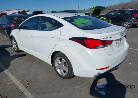 2016 Hyundai Elantra Value Edition z USA, uszkodzony, nr VIN 5NPDH4AE6GH672797